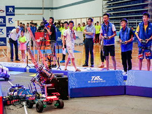 人工智能技術服務 連接技術與應用的專業橋梁